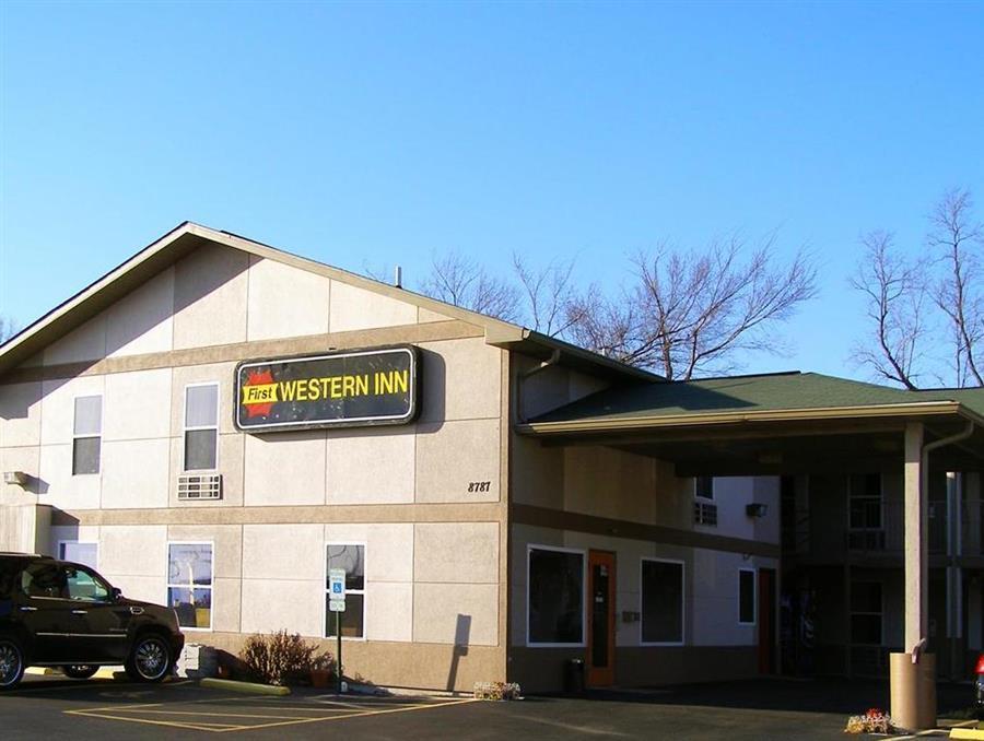 First Western Inn Caseyville Εξωτερικό φωτογραφία