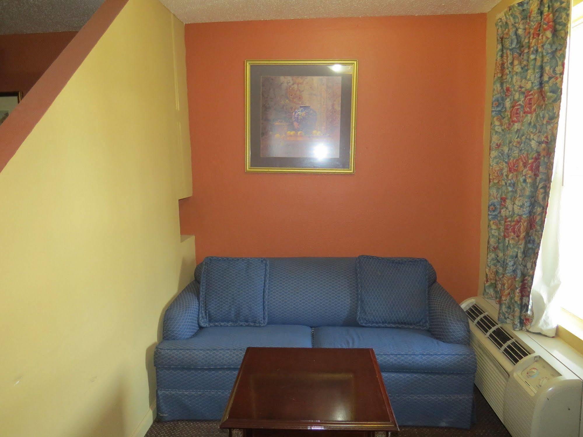 First Western Inn Caseyville Εξωτερικό φωτογραφία
