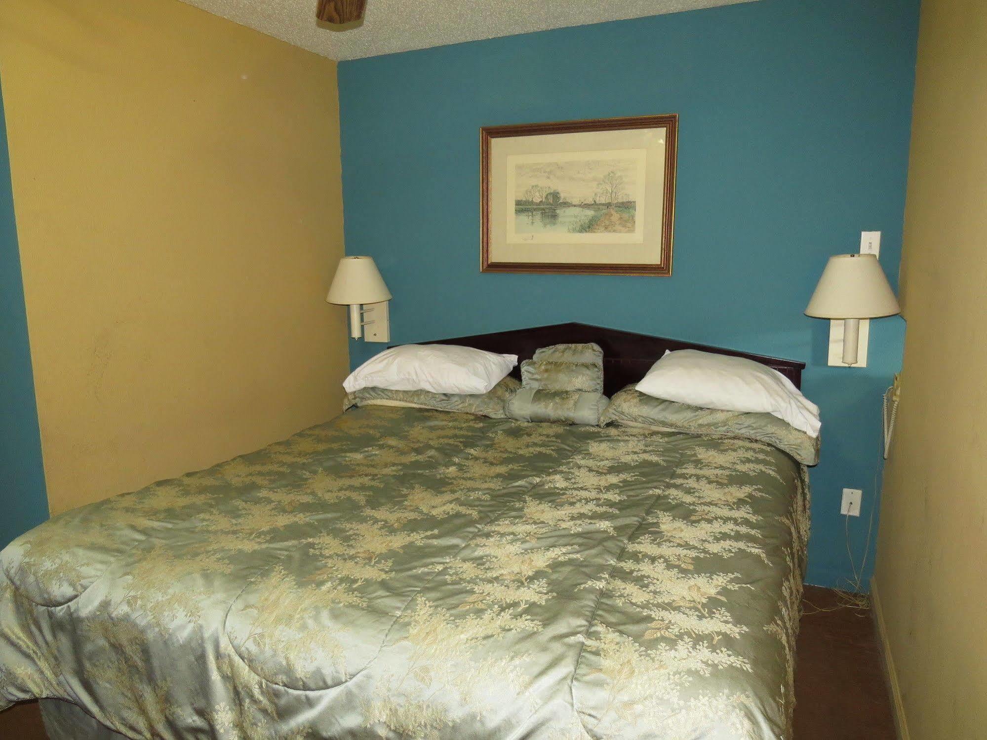First Western Inn Caseyville Εξωτερικό φωτογραφία